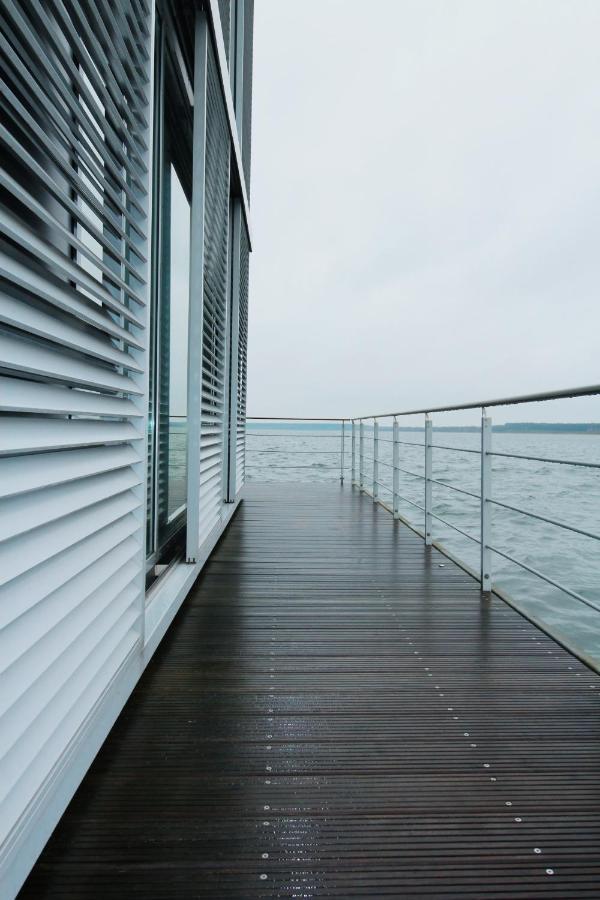 Schwimmendes Ferienhaus Silent Elsterheide Екстер'єр фото